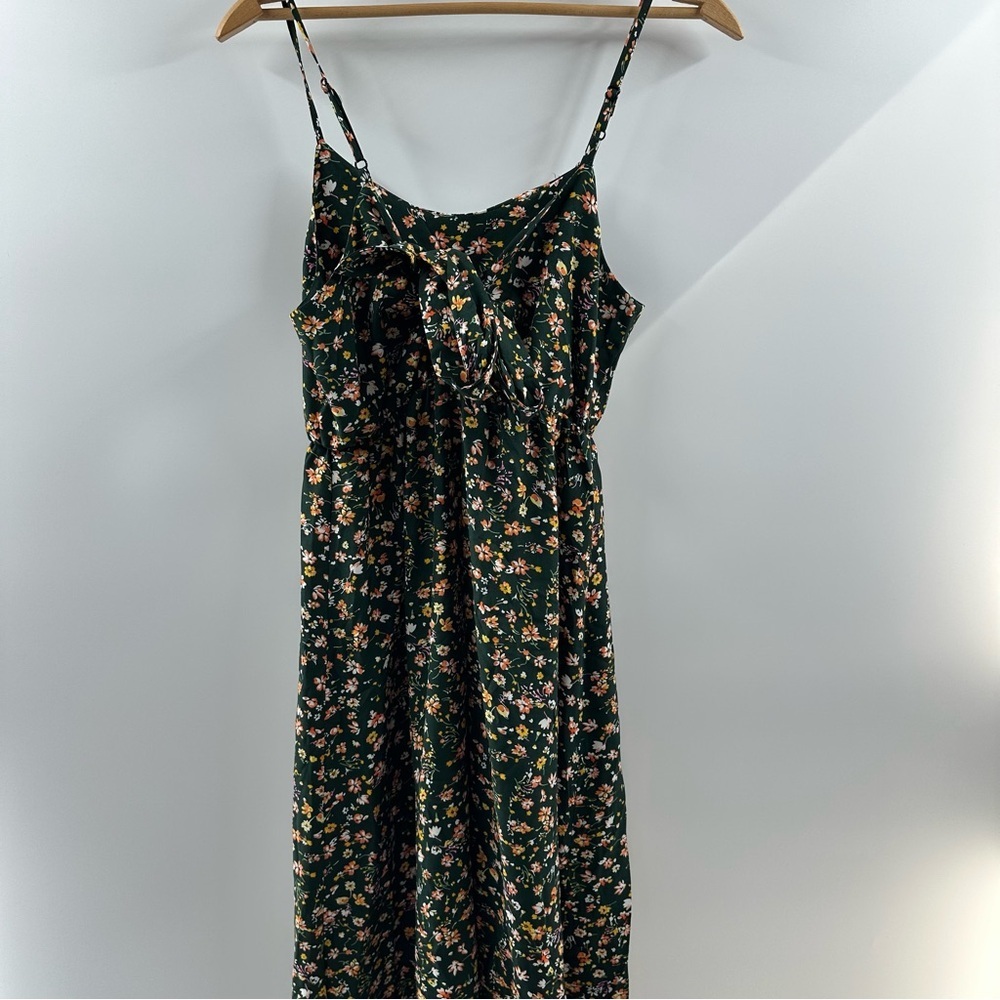 Green Floral Maxi Dress with Adjustable Straps and Back Tie – Size M - Picture 4 of 5